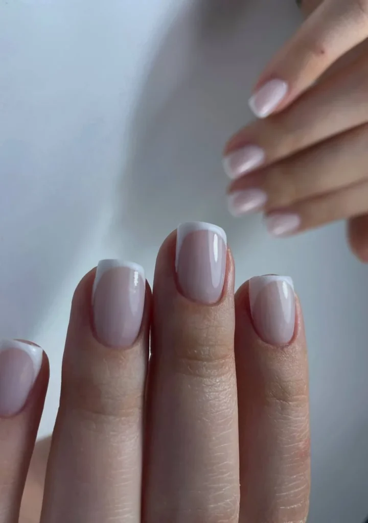 Manicure hybrydowy: realizacje specjalistek salonu Kosmet Beauty w Koszalinie
