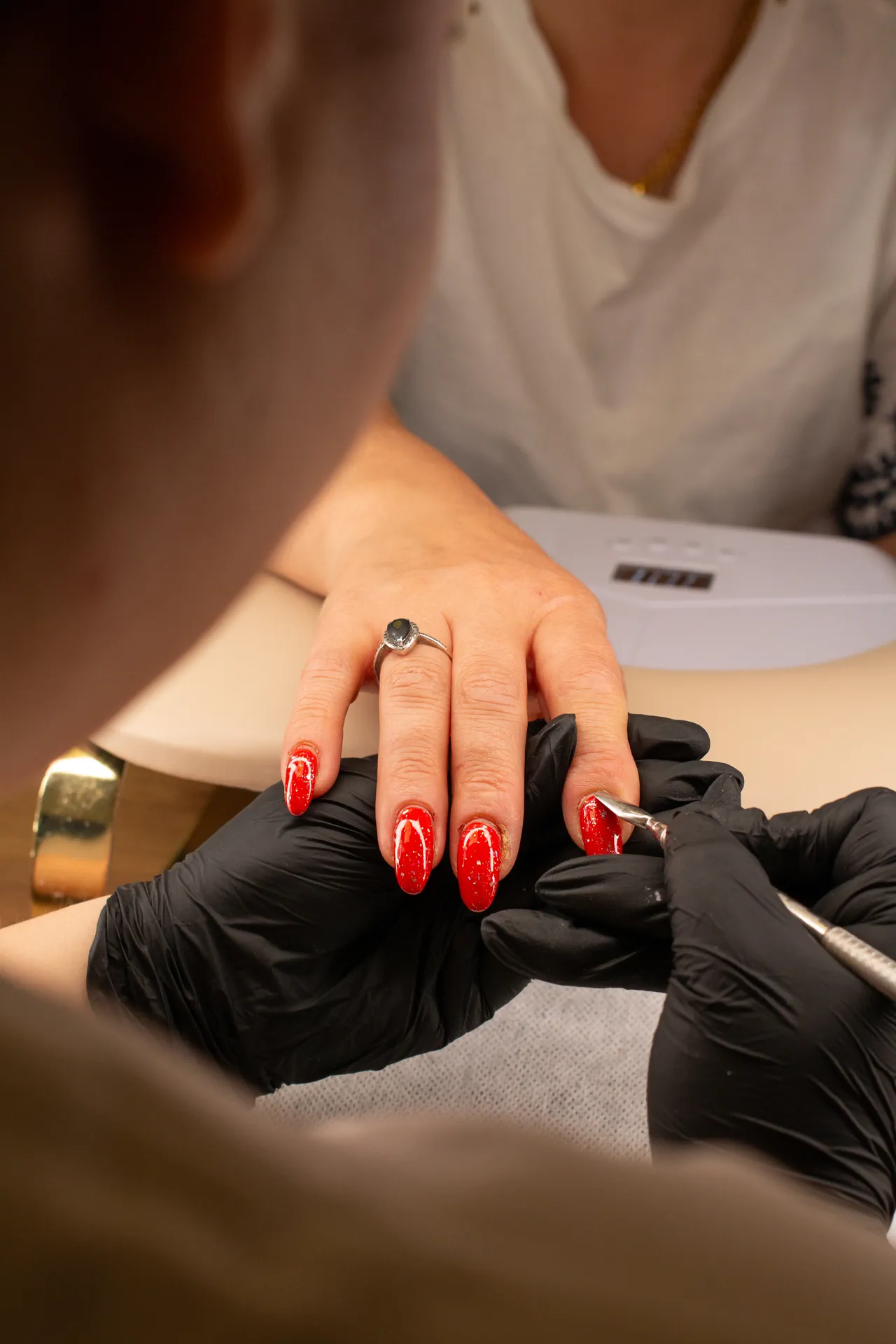 Manicure w Kosmet Beauty